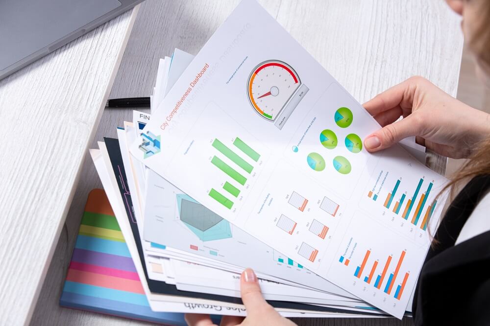اهمیت ارائه گزارش مالی